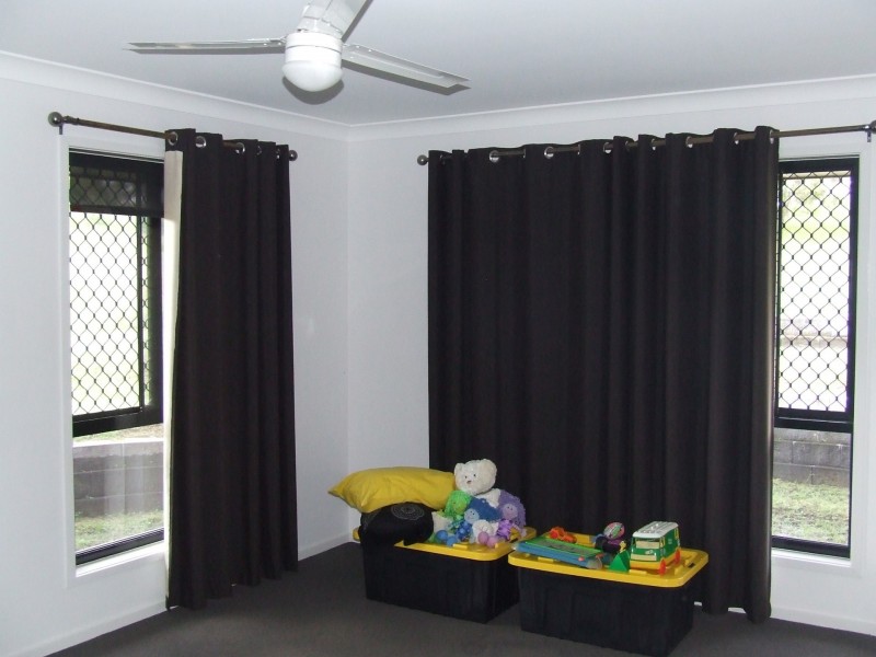 22 Wallace St., Apple Tree Creek QLD 4660