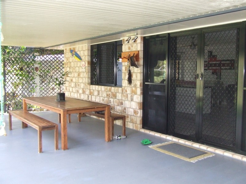 22 Wallace St., Apple Tree Creek QLD 4660