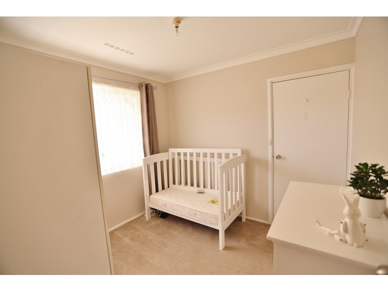 4 Tambulam Way, Armadale WA 6112