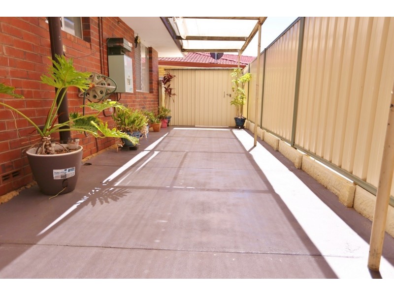 4 Tambulam Way, Armadale WA 6112