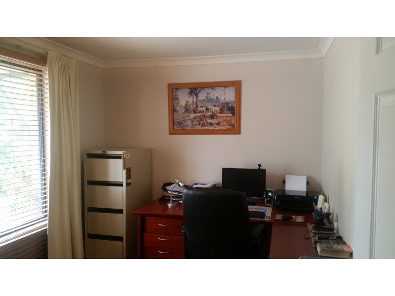 14 Rees Place, Wannanup WA 6210