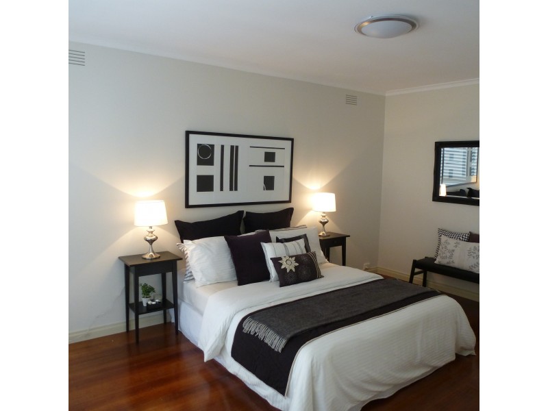1/5 Lois Court, Bentleigh East VIC 3165
