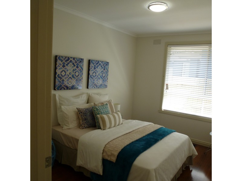 1/5 Lois Court, Bentleigh East VIC 3165