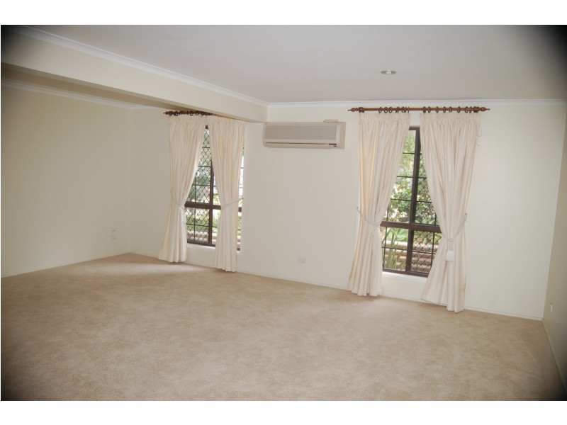 97 Elizabeth Street, South Gladstone QLD 4680