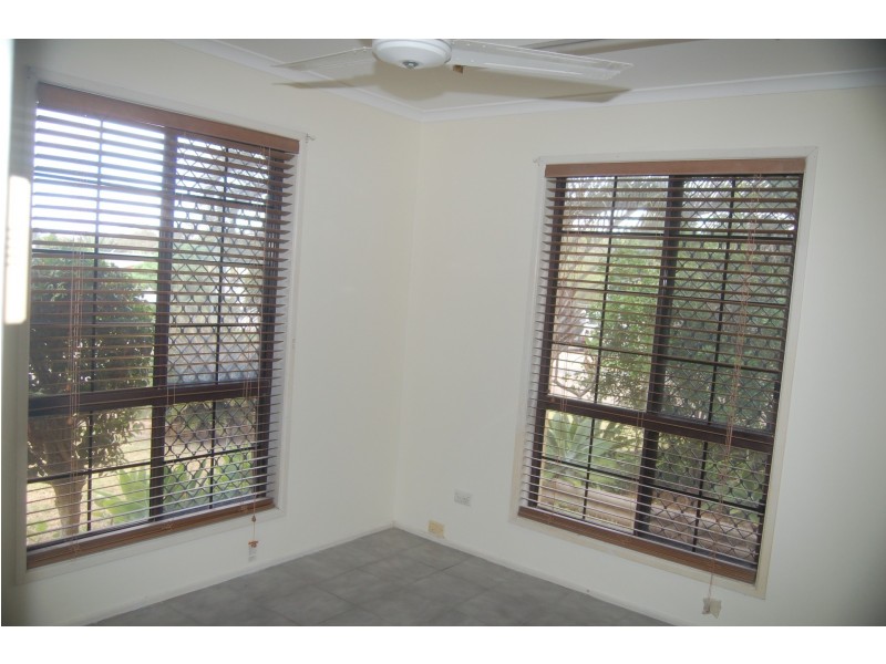 97 Elizabeth Street, South Gladstone QLD 4680