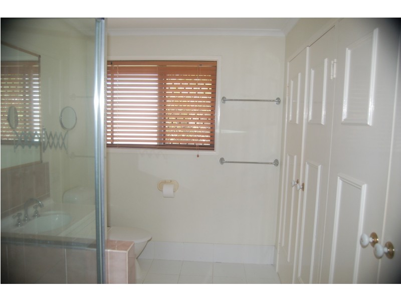 97 Elizabeth Street, South Gladstone QLD 4680