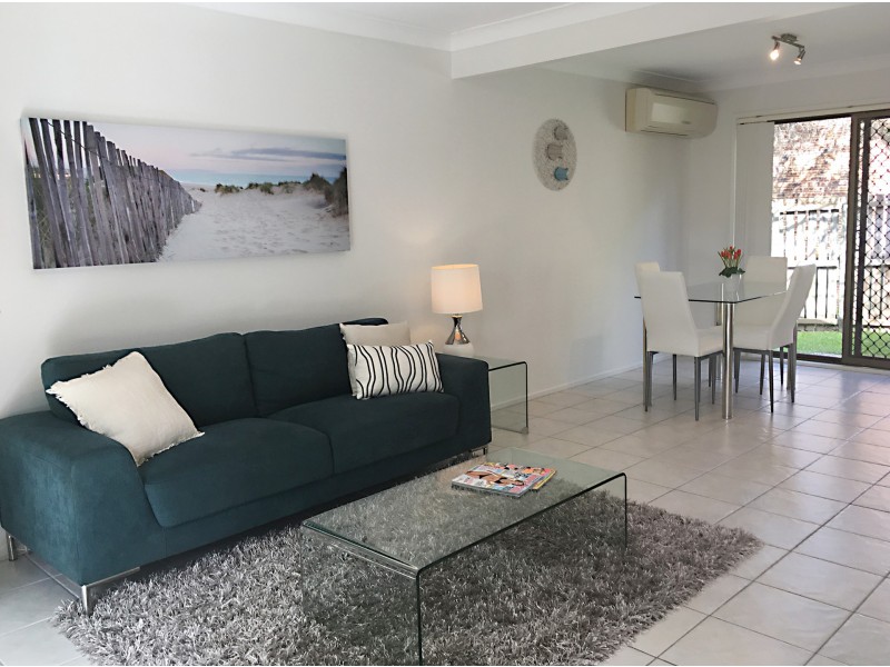 1/10 Sara Street, Ashmore QLD 4214