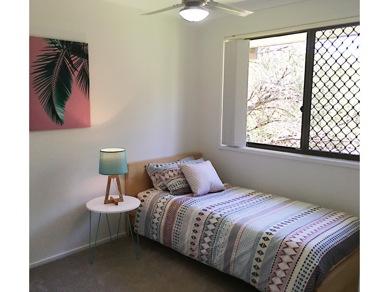 1/10 Sara Street, Ashmore QLD 4214