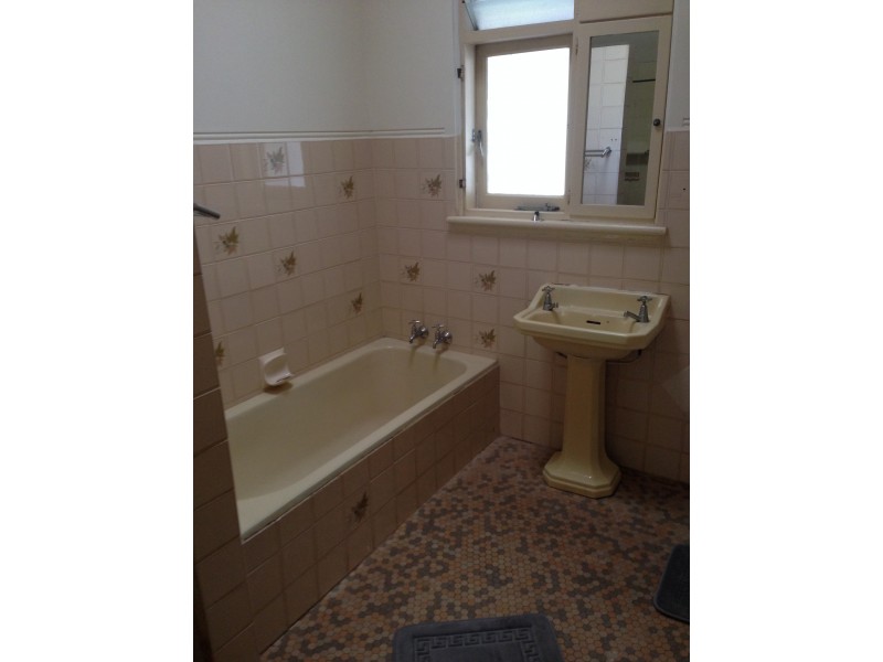 24 Boronia Crescent, City Beach WA 6015