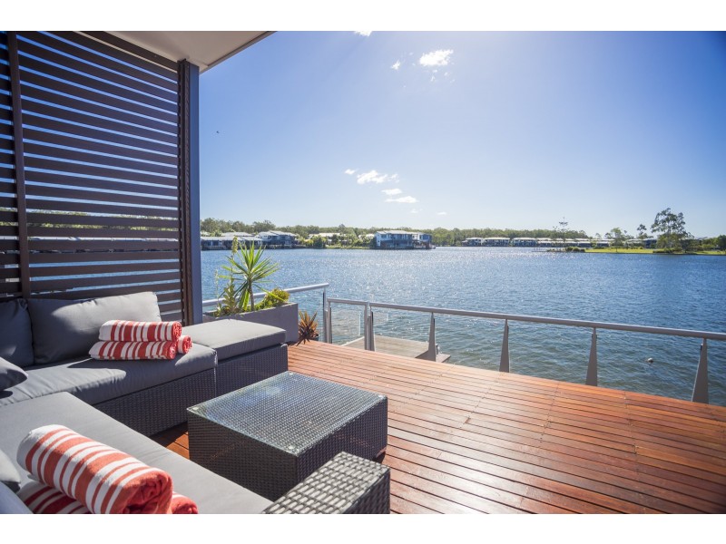 24/181 Lae Drive, Coombabah QLD 4216