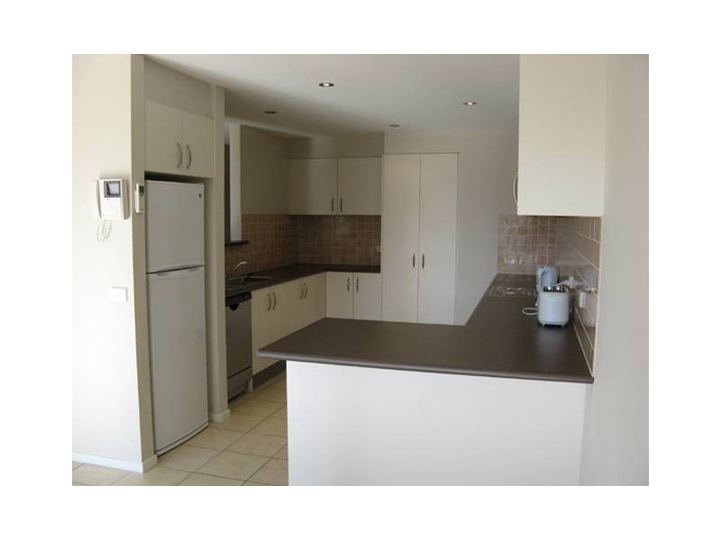 12/5 CRAG ROAD, Batemans Bay NSW 2536
