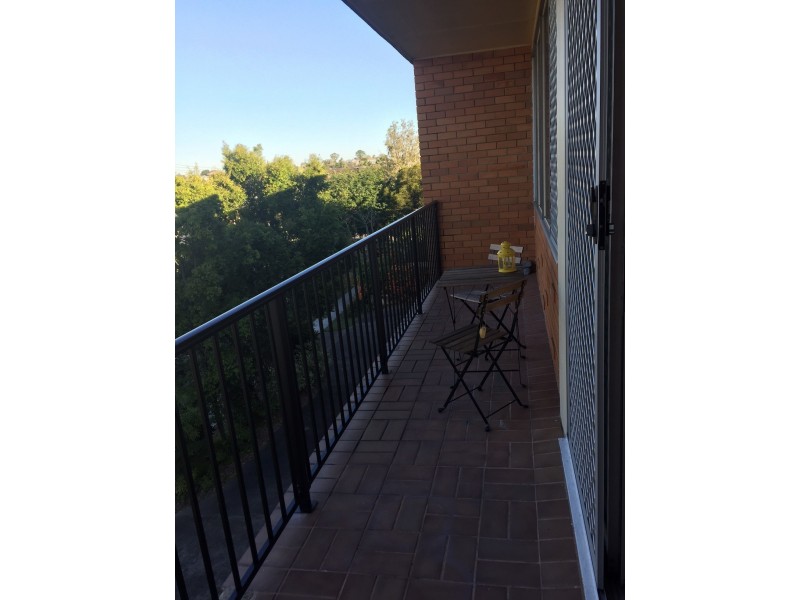 8/15 Castle St, Kedron QLD 4031