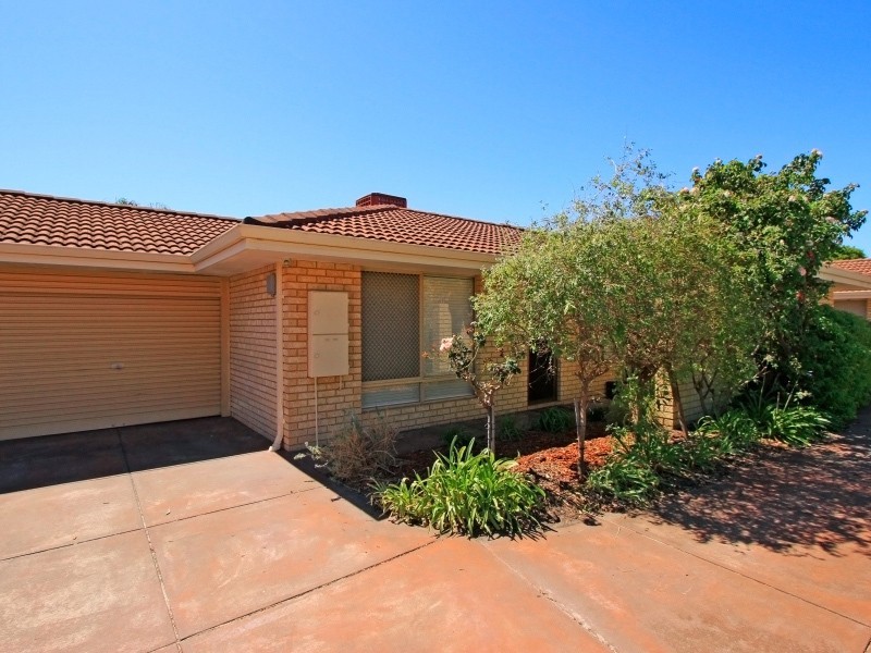 2/58 Raleigh Street, Carlisle WA 6101