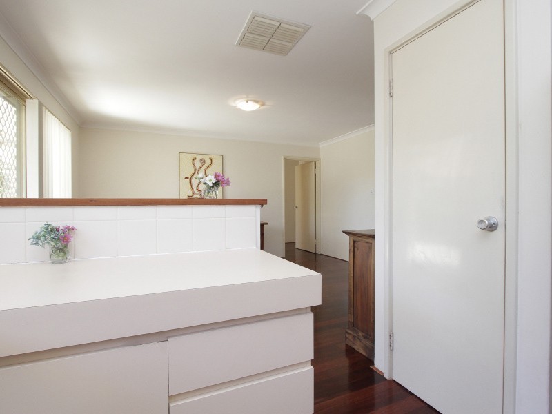 2/58 Raleigh Street, Carlisle WA 6101