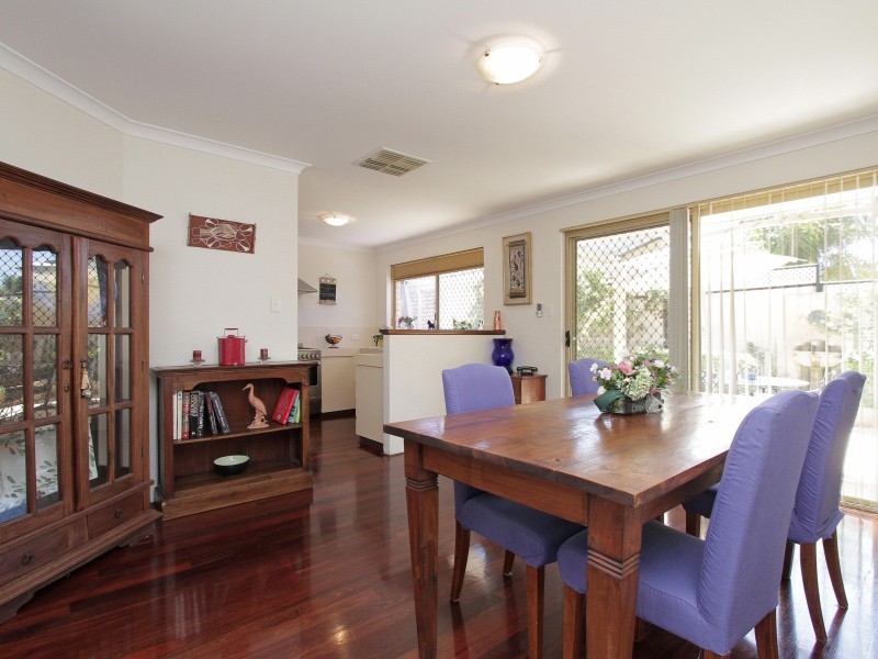 2/58 Raleigh Street, Carlisle WA 6101