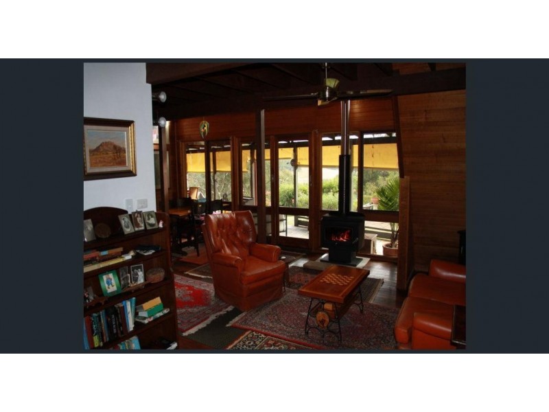 2601 Wollombi Road, Wollombi NSW 2325