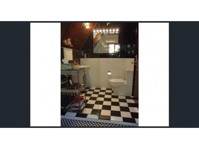 2601 Wollombi Road, Wollombi NSW 2325