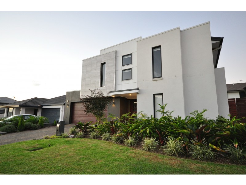 18 Altitude Street, Rochedale QLD 4123