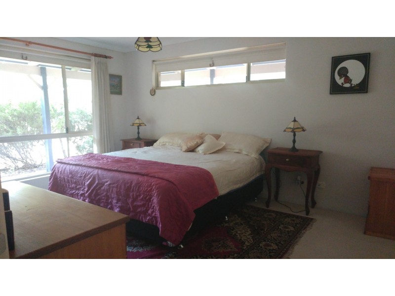 12 Dean Rd, Nannup WA 6275