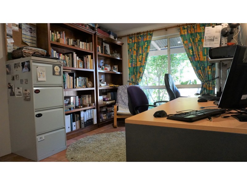 12 Dean Rd, Nannup WA 6275