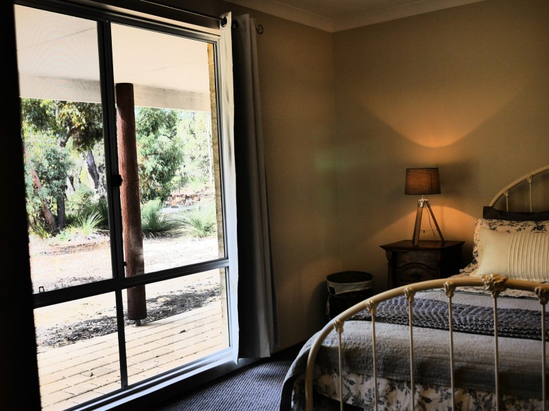 - Holstein Loop, Lower Chittering WA 6084