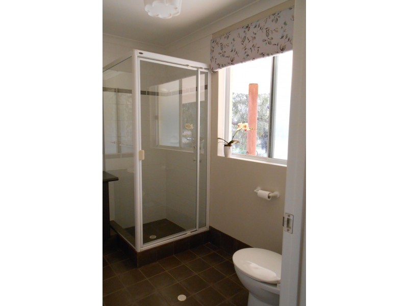 - Holstein Loop, Lower Chittering WA 6084