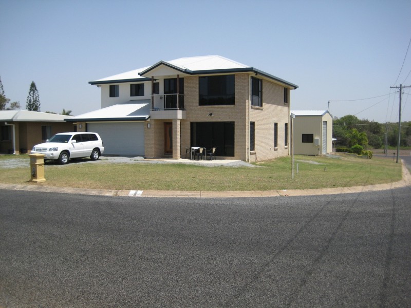 42 Rasmussen Avenue, Salonika Beach QLD 4740