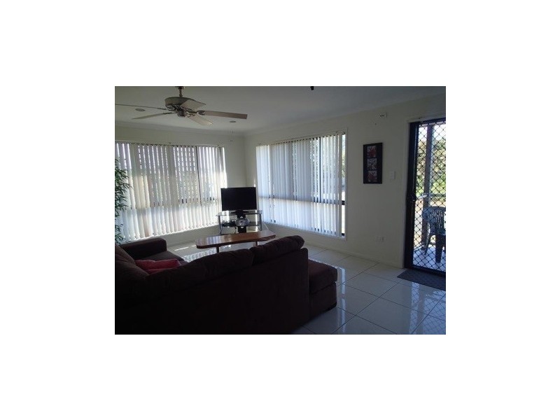 42 Rasmussen Avenue, Salonika Beach QLD 4740
