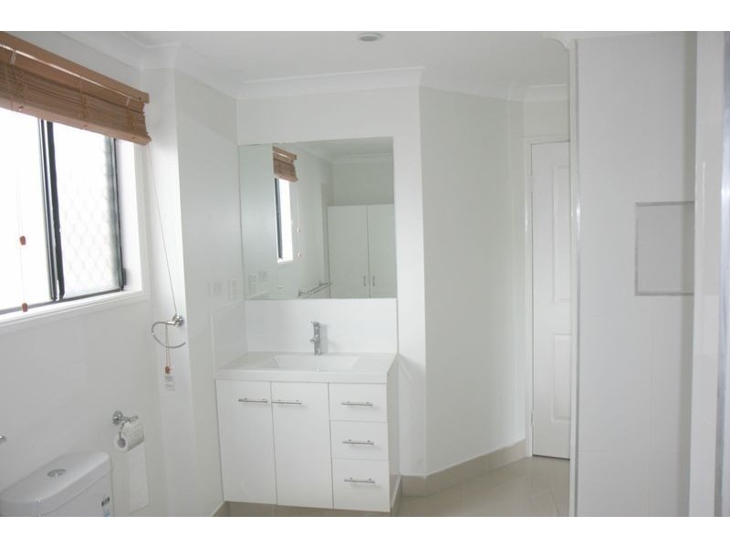 42 Rasmussen Avenue, Salonika Beach QLD 4740