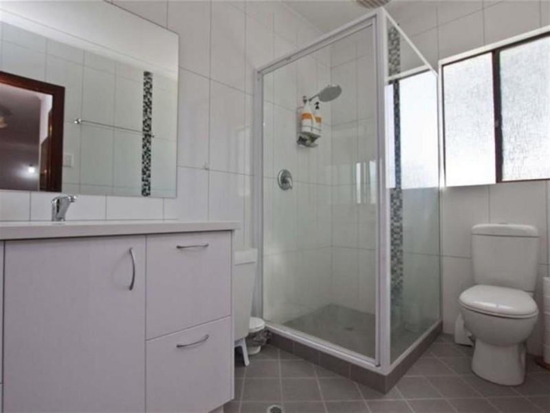 12 BOOBIALLA WAY, Kununurra WA 6743