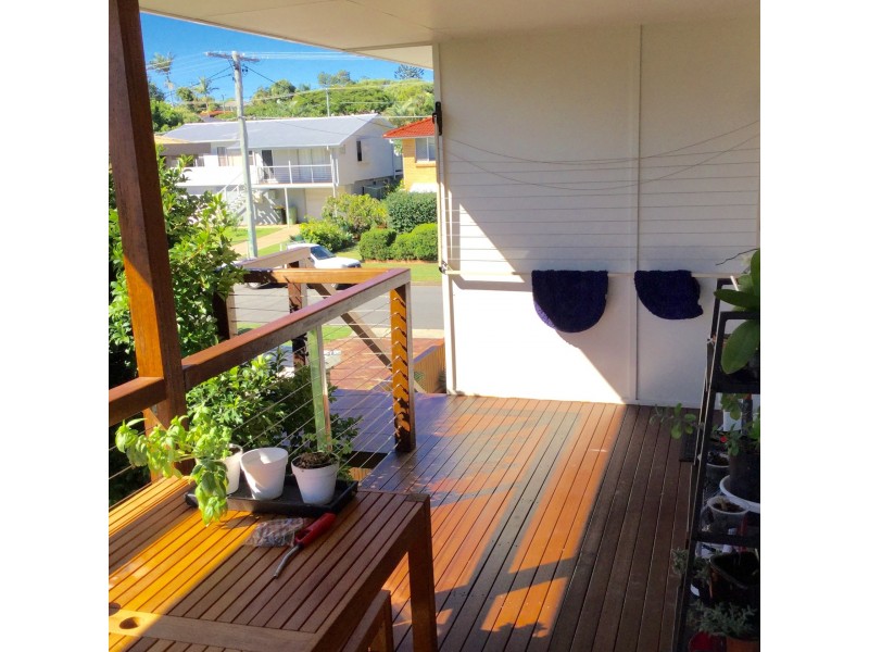 73 Donald St, Woody Point QLD 4019