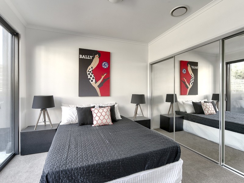 16 Ellerslie crescent, Taringa QLD 4068