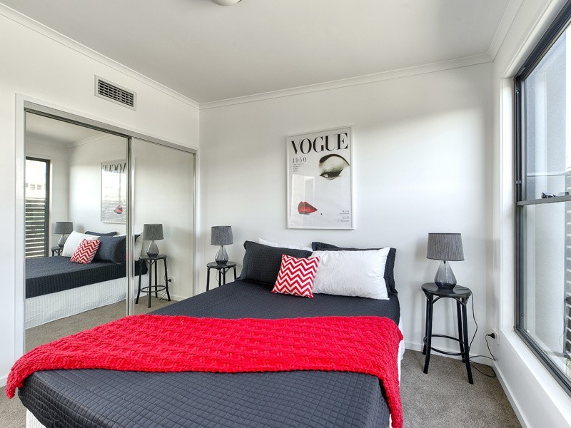 16 Ellerslie crescent, Taringa QLD 4068