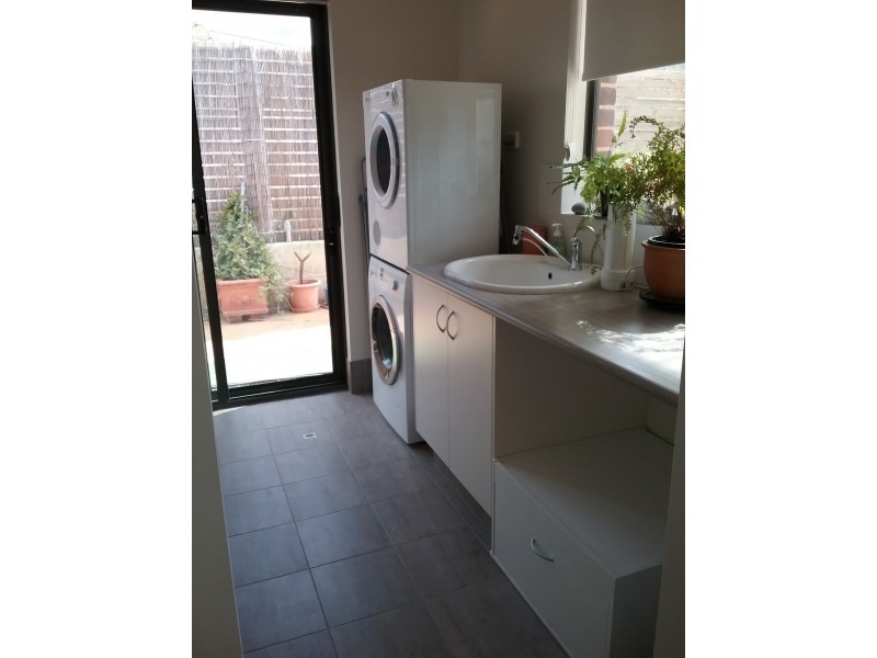 2/8 Ti Tree Lane, Denmark WA 6333