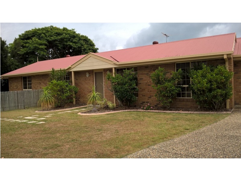 5-7 Loftus Place, Sandstone Point QLD 4511