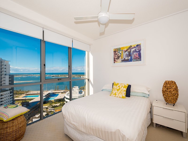 165/105 Scarborough street, Southport QLD 4215