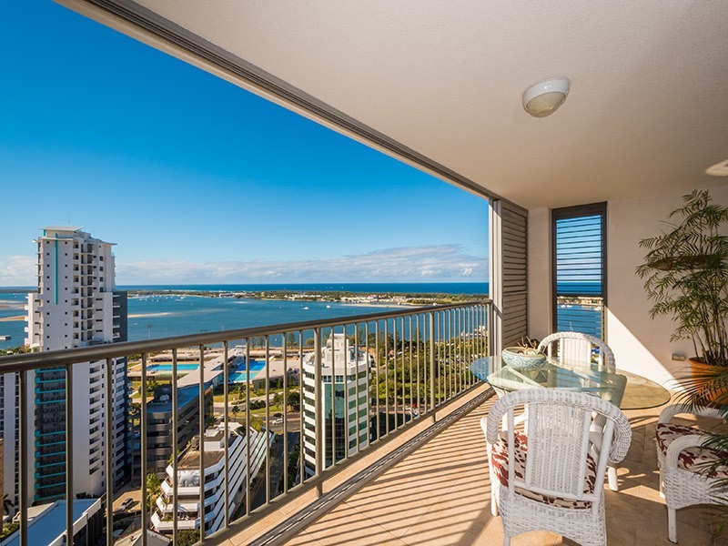 165/105 Scarborough street, Southport QLD 4215
