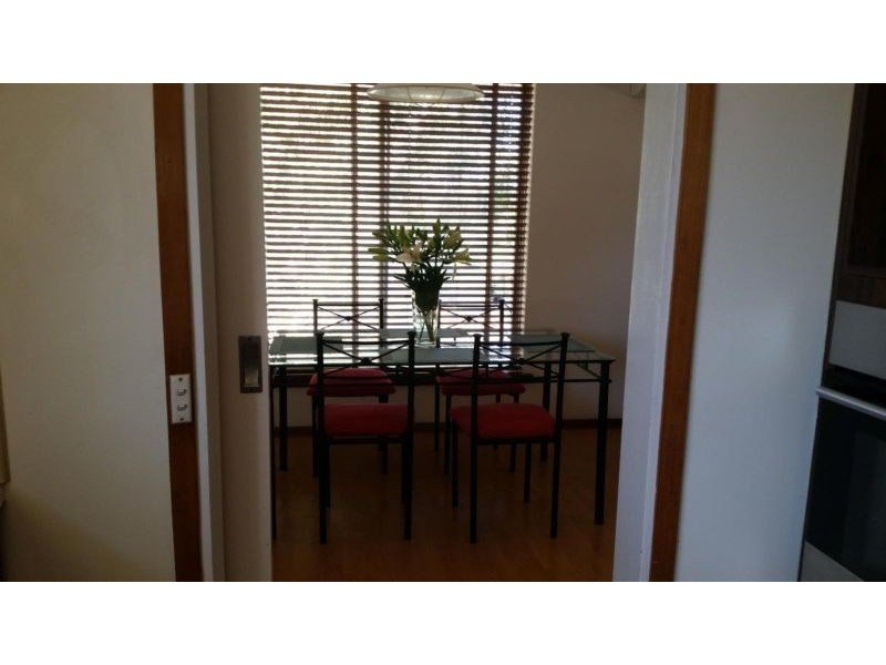 8 Spence Street, Trigg WA 6029