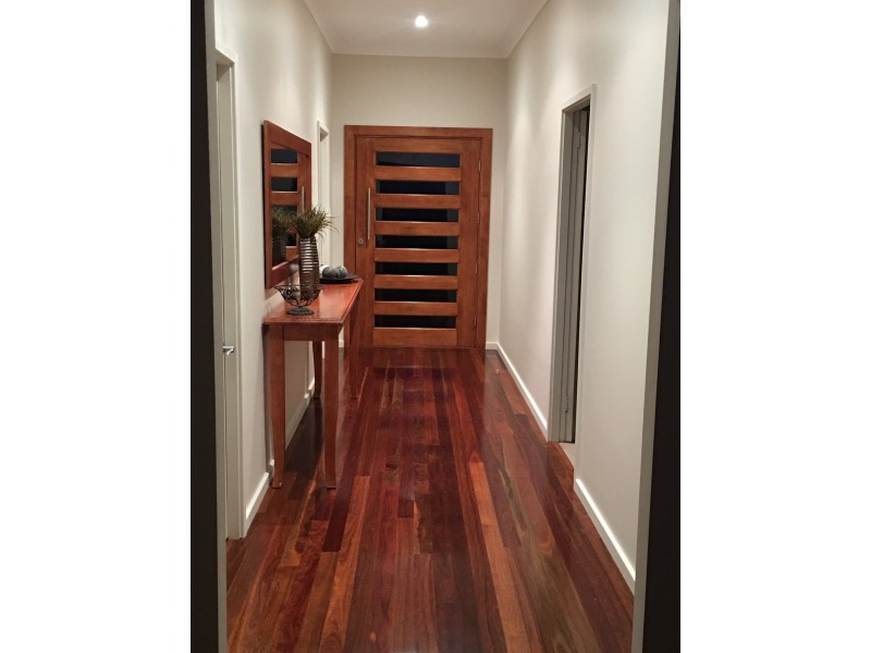 24 Macdougall Cres, Hamlyn Terrace NSW 2259