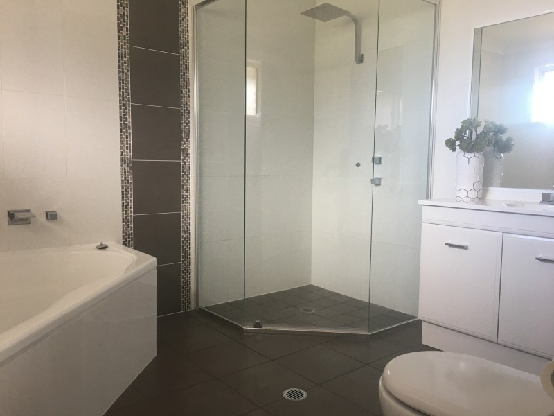 24 Macdougall Cres, Hamlyn Terrace NSW 2259