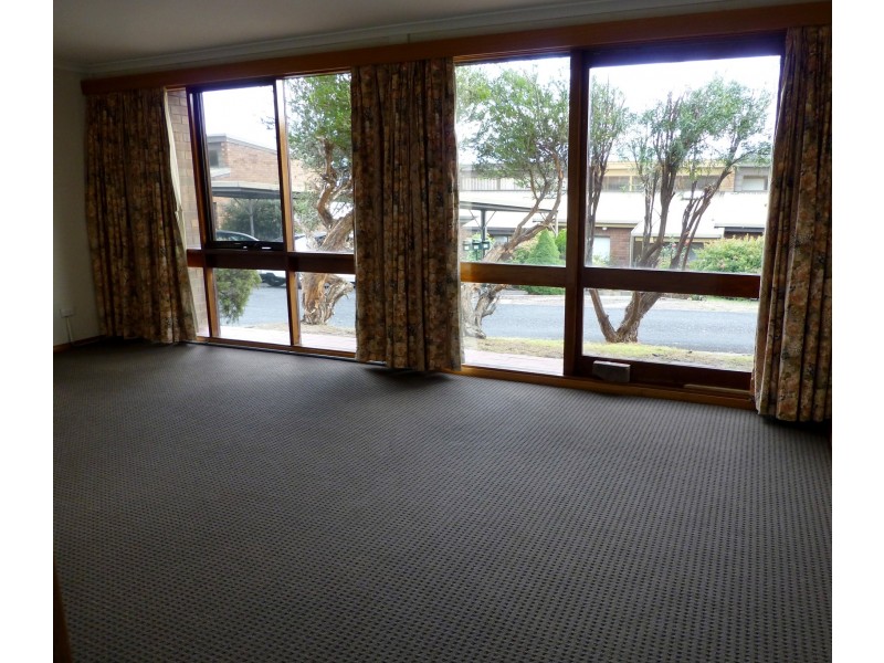 7/84 Malunna Rd, Lindisfarne TAS 7015