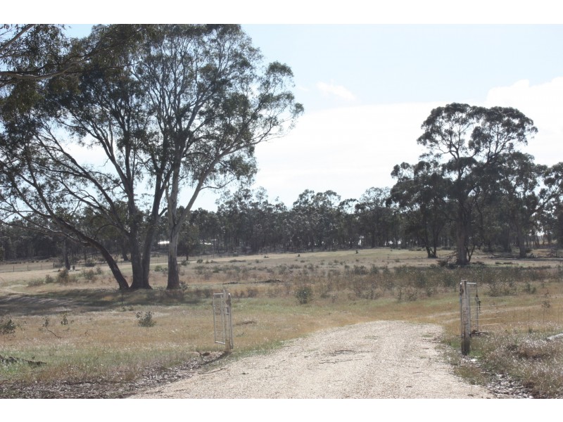 Lot 7 Sunraysia Highway, Lamplough VIC 3352
