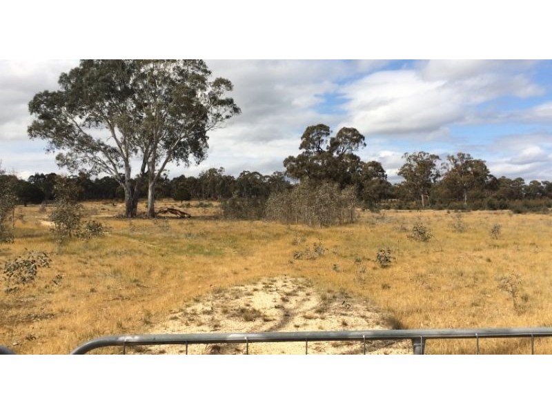 Lot 7 Sunraysia Highway, Lamplough VIC 3352