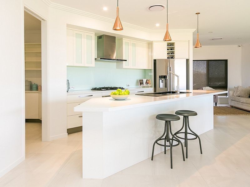 1Richard Charles Drive Kawungan, Kawungan QLD 4655