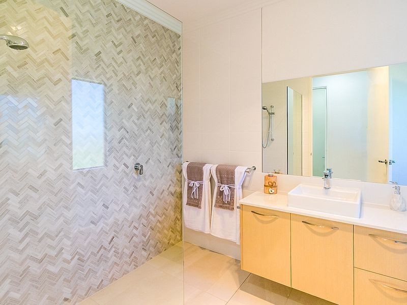 1Richard Charles Drive Kawungan, Kawungan QLD 4655