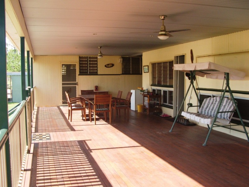 235 Laudham Rd, Pinnacles QLD 4815