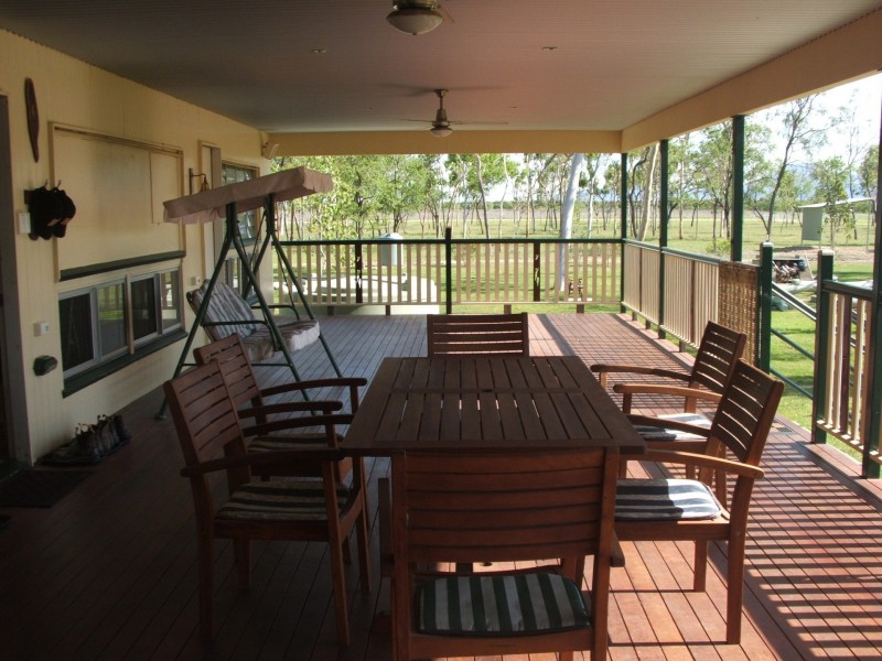 235 Laudham Rd, Pinnacles QLD 4815