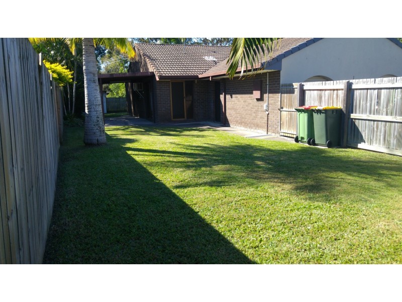 2/50 Botanical Drive, Labrador QLD 4215