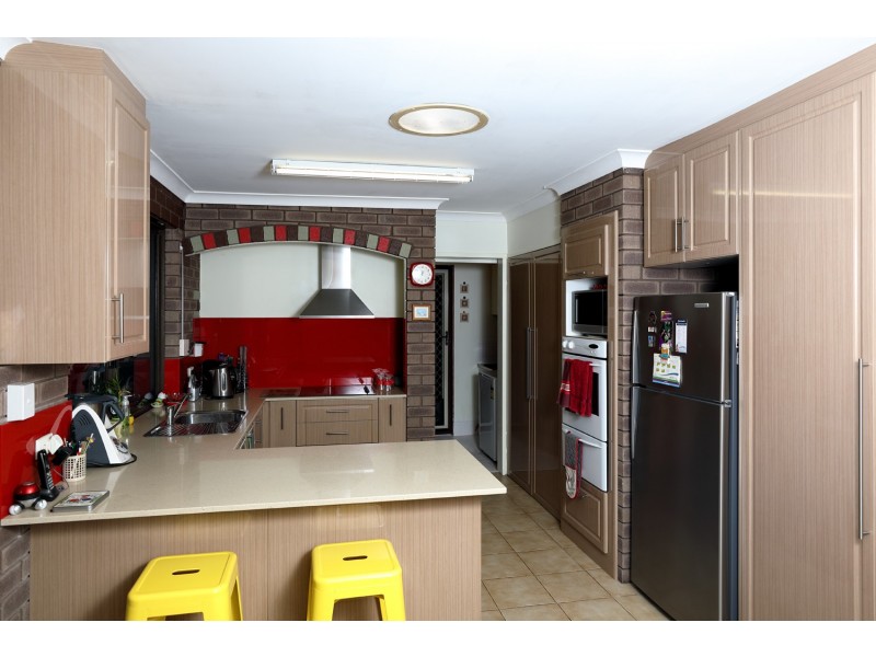 5 Amazon Drive, Greenfields WA 6210