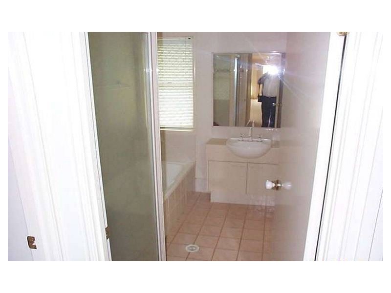 2/12 Camlan Place, Ormeau QLD 4208